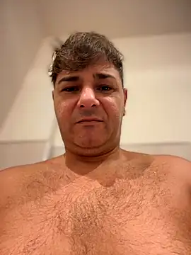 SecretlyDD online show from October 23, 2025, 11:09 am