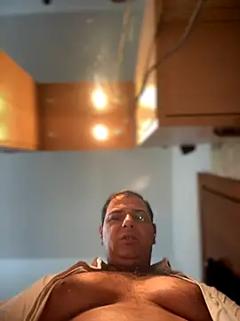 SecretlyDD online show from November 24, 2025, 8:47 am