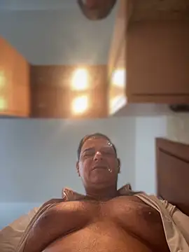 SecretlyDD online show from December 5, 2025, 9:29 am