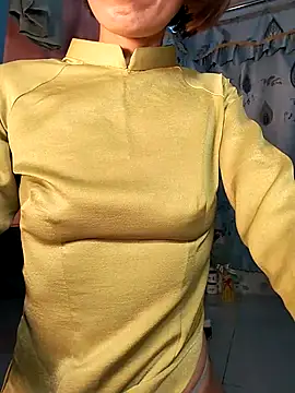 Lucy limon online show from March 17, 2025, 2:12 pm