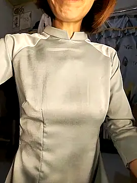 Lucy limon online show from September 17, 2025, 10:11 pm