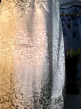 Lucy limon online show from November 2, 2025, 6:05 am