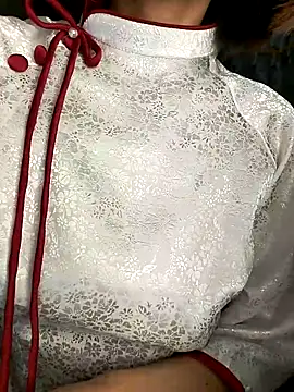 Lucy limon online show from November 14, 2025, 10:03 am