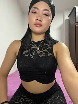 Snapshot of Just_valen chatting on February 28, 2026, 5:52 am Just valen online show from February 28, 2026, 5:52 am