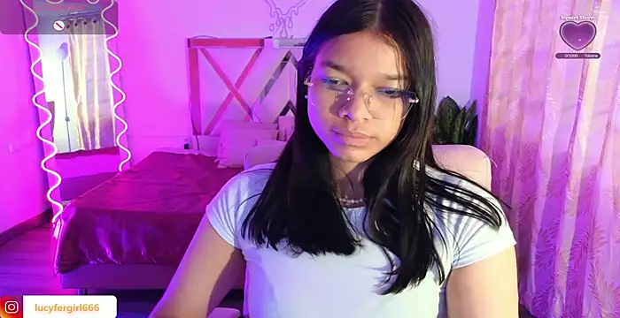 Emilly tay online show from February 25, 2025, 12:03 pm