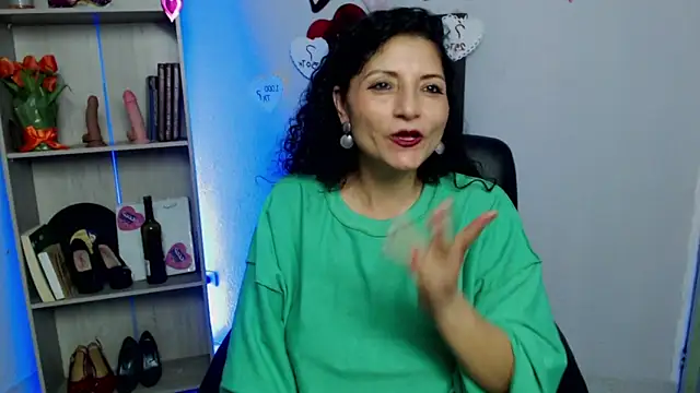 arianna ros3 online show from February 21, 2025, 9:32 pm