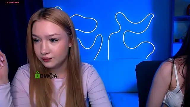 playful sophie online show from February 24, 2026, 8:18 pm