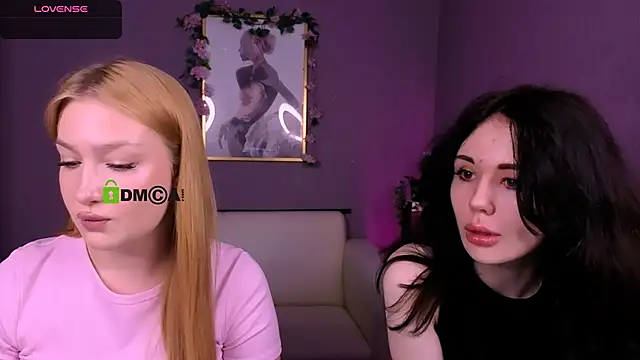 playful sophie online show from March 15, 2026, 8:37 pm