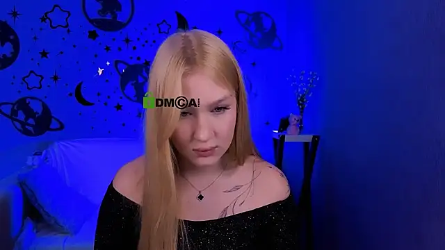 playful sophie online show from April 3, 2026, 7:34 pm