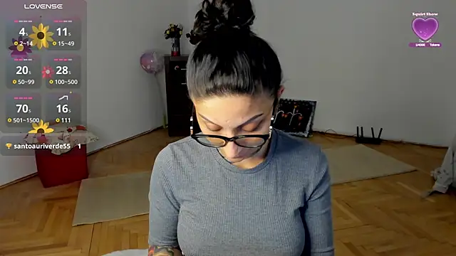 Lucky Deniz online show from March 4, 2025, 8:16 pm