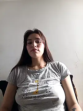 eriika deep  online show from November 23, 2025, 4:40 pm