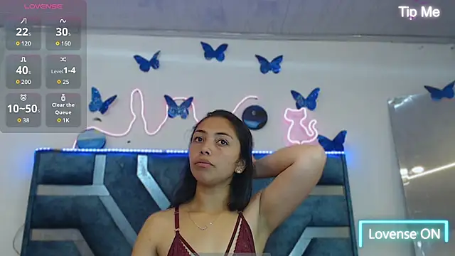 Roxan Fox- online show from September 19, 2025, 1:40 am