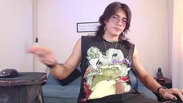 andreey50 online show from January 17, 2025, 8:22 pm