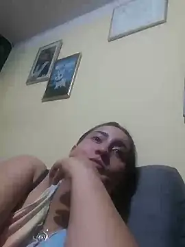 Snapshot of hanna_sky1 chatting on December 24, 2024, 11:00 pm hanna sky1 online show from December 24, 2024, 11:00 pm