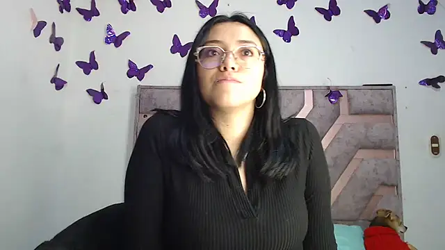 Snapshot of Anny_Fox- chatting on May 12, 2026, 2:52 am Anny Fox- online show from May 12, 2026, 2:52 am