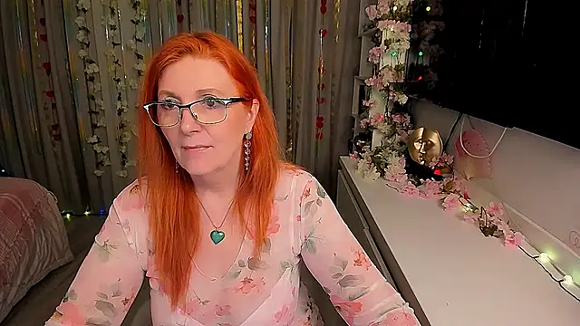 Fire-Fox-One online show from March 22, 2025, 1:11 am