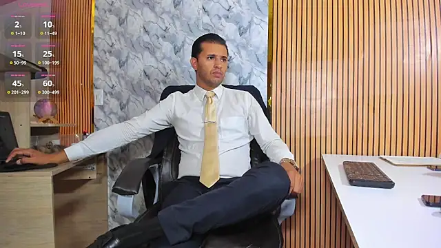 Hideintheoffice online show from April 15, 2026, 12:45 pm