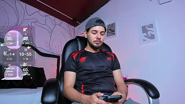 Samir bear online show from December 4, 2025, 12:36 pm