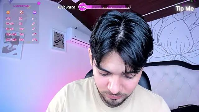 Snapshot of Samir_bear chatting on July 4, 2026, 12:55 pm Samir bear online show from July 4, 2026, 12:55 pm