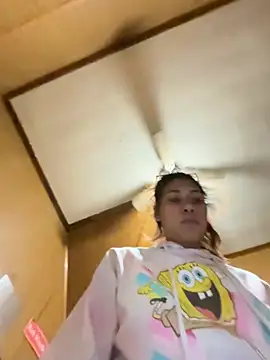 carmelbbyx22 online show from March 16, 2026, 4:29 am