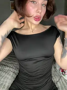 AmmyRich1 online show from July 6, 2026, 6:43 am