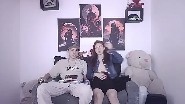 Snapshot of Ambar_and_daimon_ chatting on February 24, 2025, 7:44 am Ambar and daimon  online show from February 24, 2025, 7:44 am