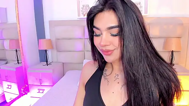 RoseCassie online show from September 13, 2025, 1:44 pm