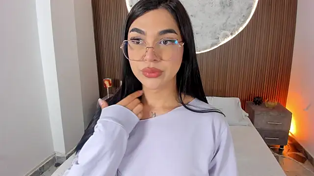 RoseCassie online show from March 31, 2026, 1:11 pm