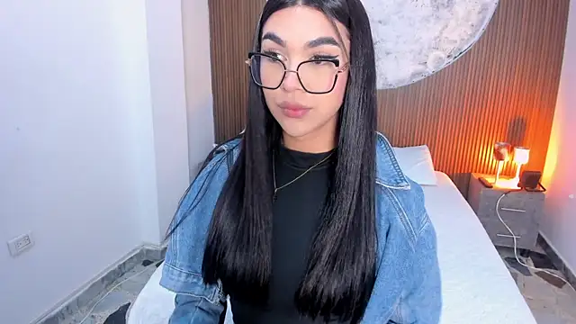 RoseCassie online show from April 27, 2026, 1:09 pm