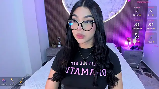 RoseCassie online show from May 19, 2026, 12:44 pm
