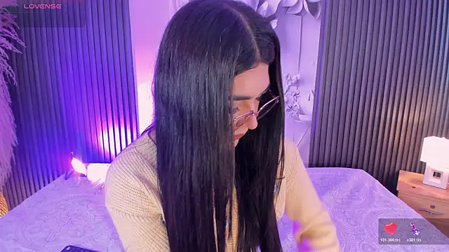 RoseCassie online show from June 23, 2026, 1:53 pm