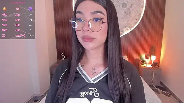 RoseCassie online show from July 23, 2026, 1:42 pm