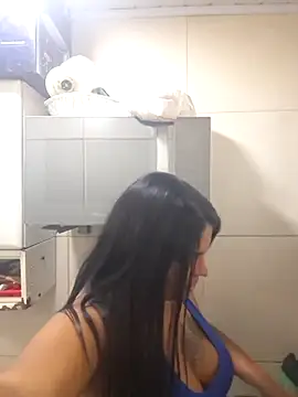 ppatriciarabello online show from November 18, 2025, 11:37 pm