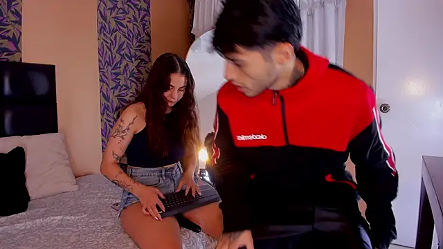 hinata itachi online show from February 17, 2026, 3:47 am