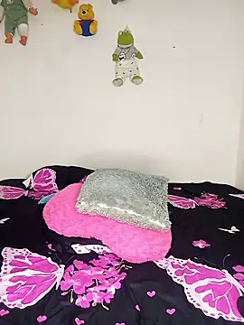 Snapshot of evaFiore chatting on October 23, 2025, 8:29 pm evaFiore online show from October 23, 2025, 8:29 pm