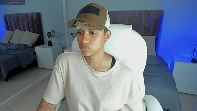 Dominick jones online show from January 24, 2025, 10:51 pm