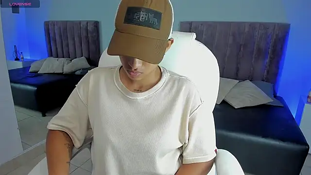 Dominick jones online show from January 25, 2025, 1:54 am