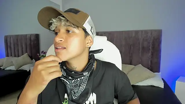 Dominick jones online show from January 30, 2025, 2:27 am