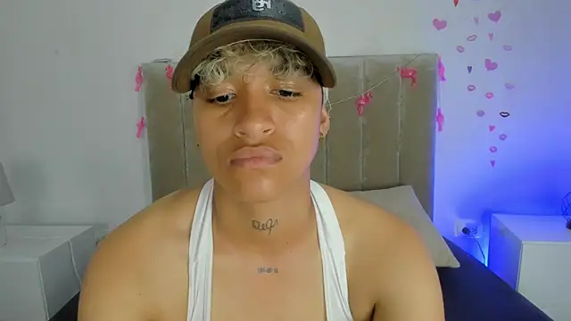 Dominick jones online show from February 1, 2025, 10:55 pm