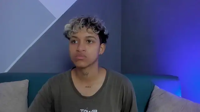 Dominick jones online show from February 28, 2025, 4:42 pm