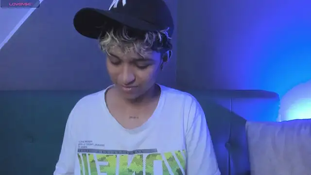 Dominick jones online show from March 4, 2025, 12:50 am