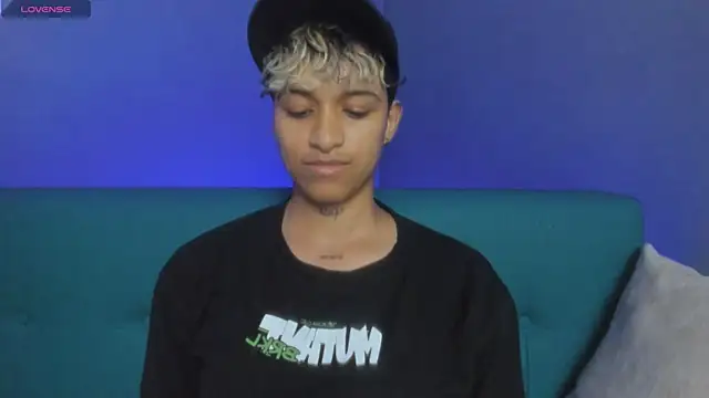 Dominick jones online show from March 5, 2025, 12:27 am