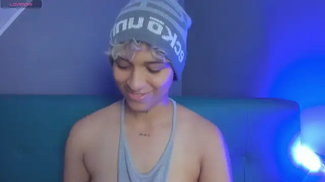 Dominick jones online show from March 9, 2025, 1:25 am