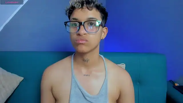 Dominick jones online show from March 18, 2025, 12:16 am