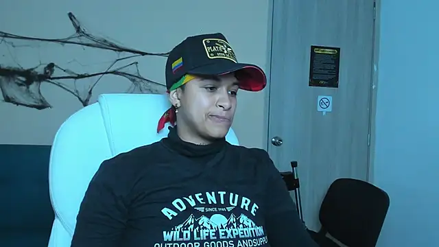 Dominick jones online show from October 18, 2025, 5:32 am