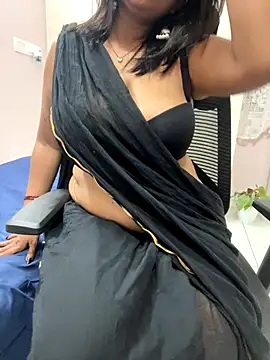 honeyboobies7249 online show from September 8, 2025, 6:18 pm