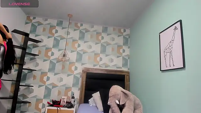 ARYAMORGAN1 online show from February 7, 2025, 12:17 pm