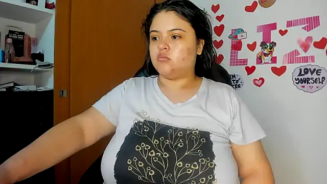 lizzie c online show from March 14, 2025, 3:15 am