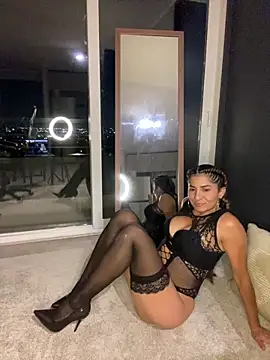 AlejandritaMilano online show from March 8, 2026, 1:25 am