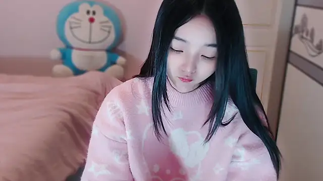 xiao-xiao-D online show from September 24, 2025, 12:14 am